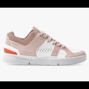 ON-Running Roger Clubhouse tennis shoes